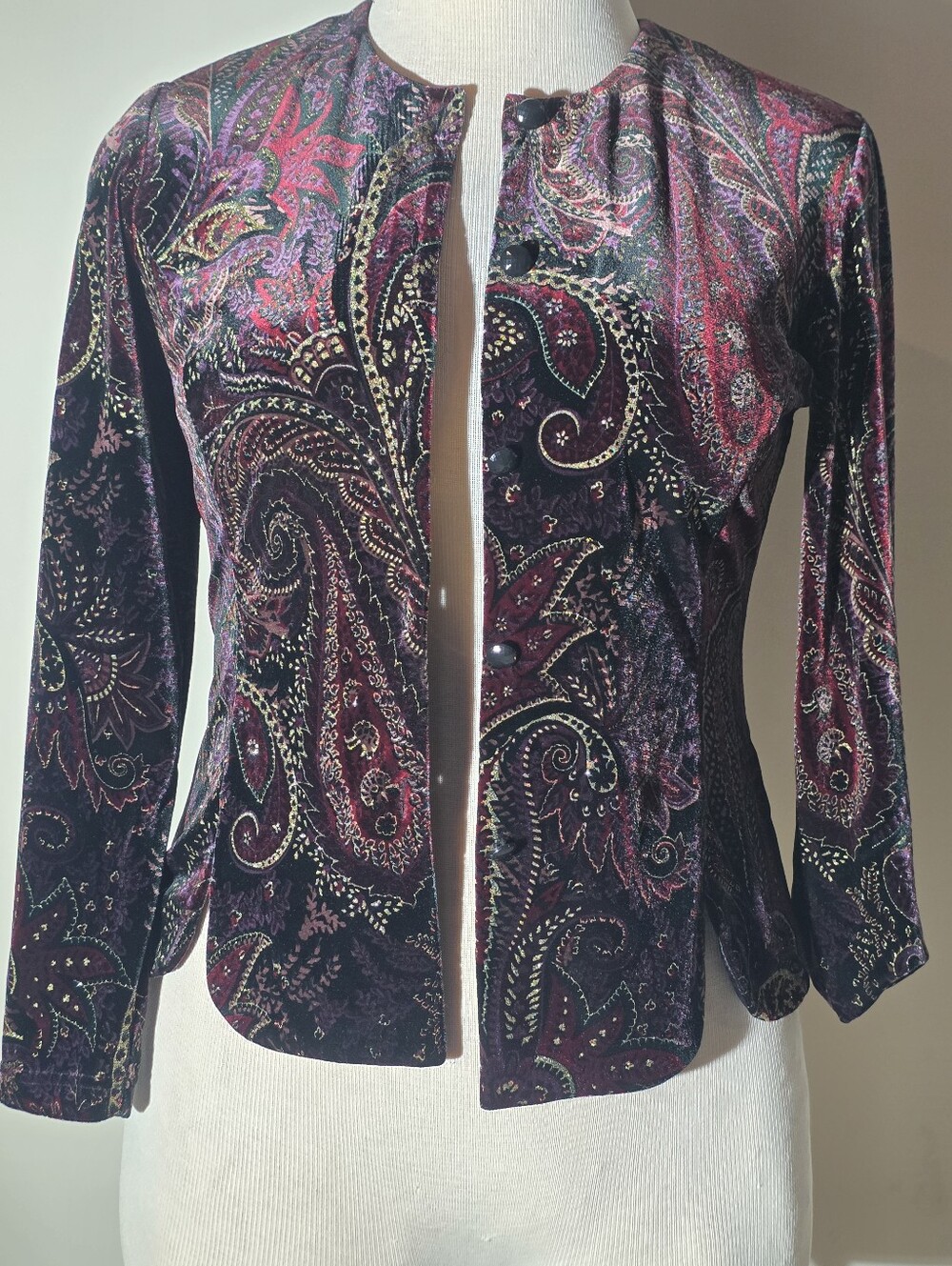 Coldwater Creek Velvet Paisley Open-Front Jacket in Burgundy and Plum Tones (M)